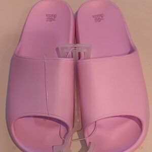 Wild Fable Pink Slippers Sandals with Textured Strap